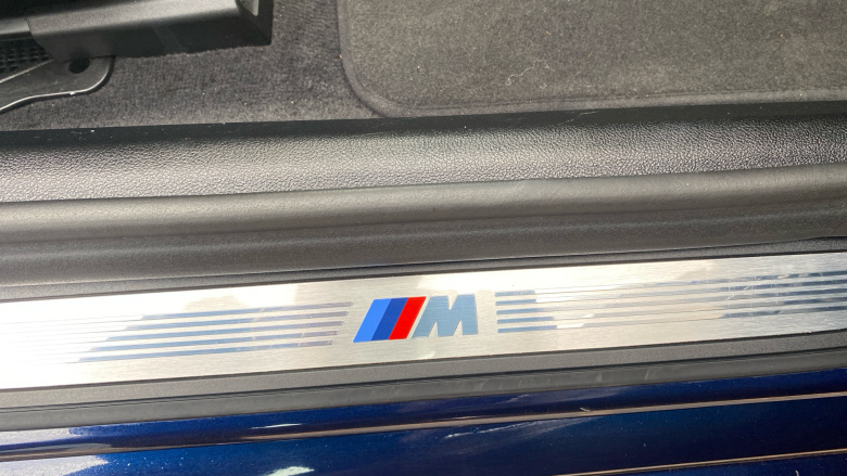 BMW 5 Series 520d MHT M Sport 4dr Step Auto Diesel Saloon